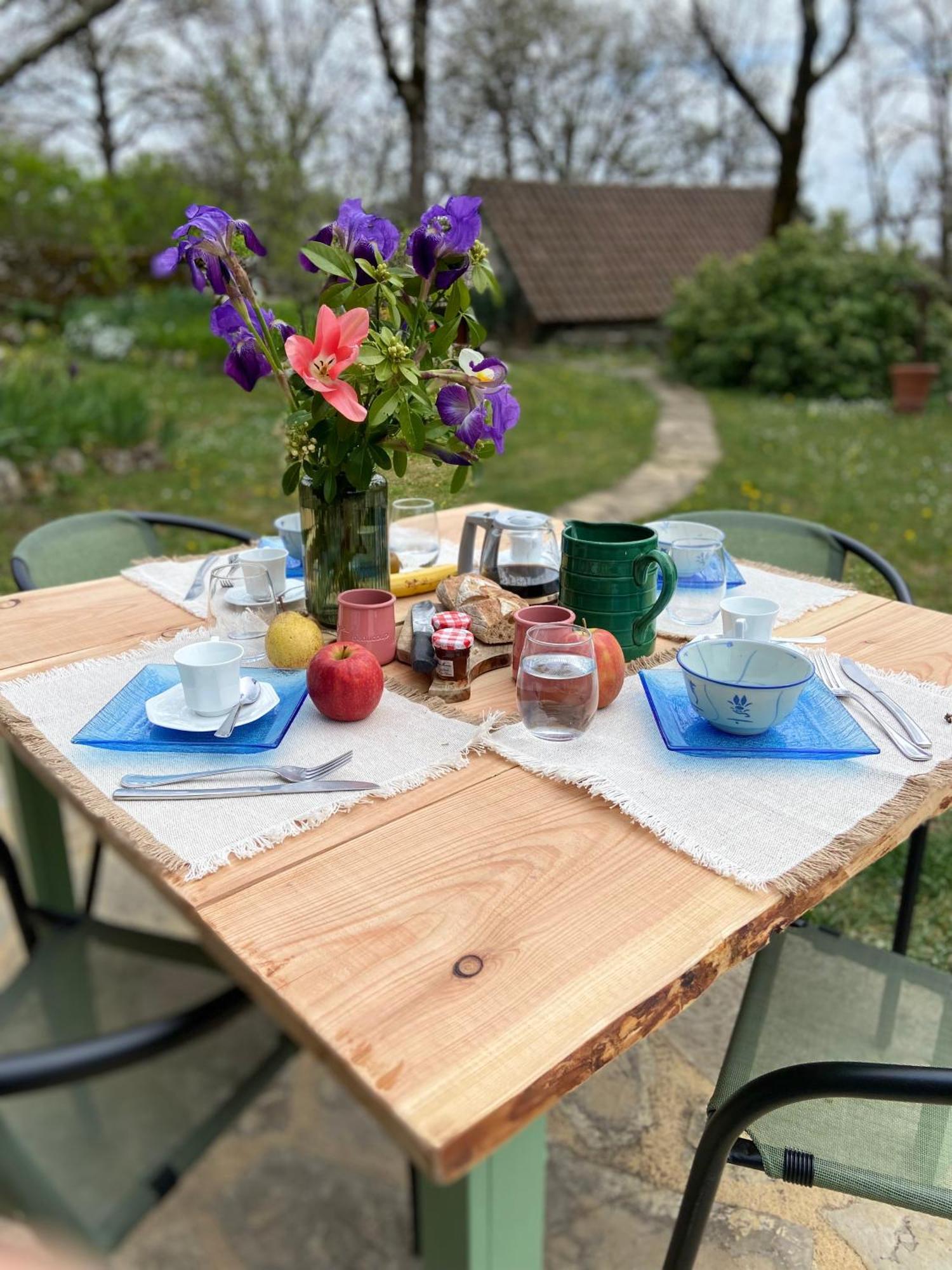 Gites Sur Le Causse De St Chels, Charme Sport Et Detente Saint-Chels Room photo